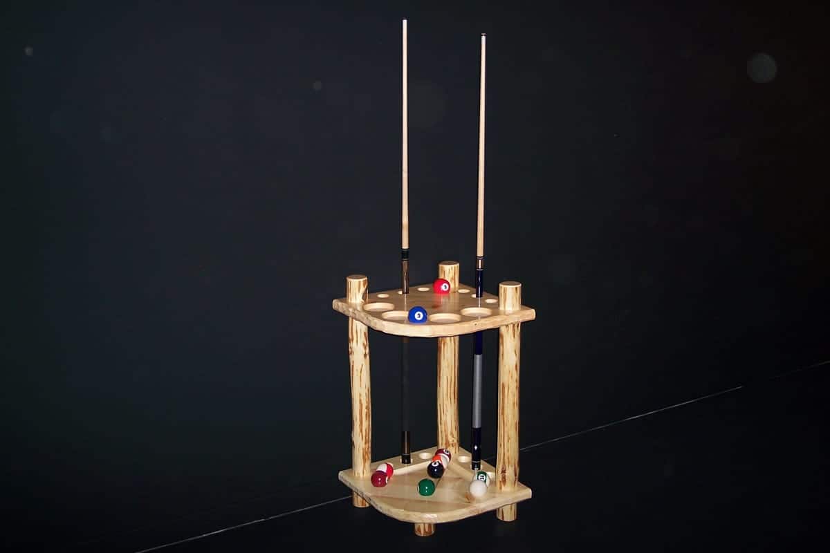 Log Klondike Corner Cue Rack